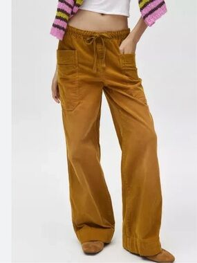 NEW Urban Outfitters X Kimchi Blue Amelie Cords Cargo women size XS